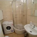 Seaside With Free Parking